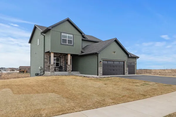$565,000 | 4130 89th Street, Monticello, MN 55362