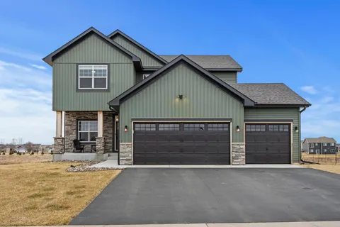 $565,000 | 4130 89th Street, Monticello, MN 55362