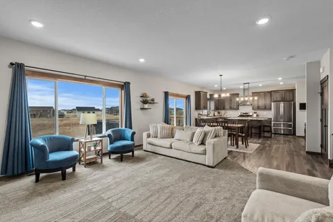 $565,000 | 4130 89th Street, Monticello, MN 55362