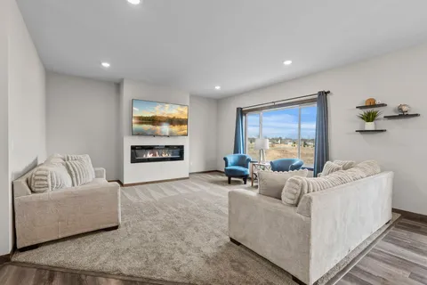 $565,000 | 4130 89th Street, Monticello, MN 55362