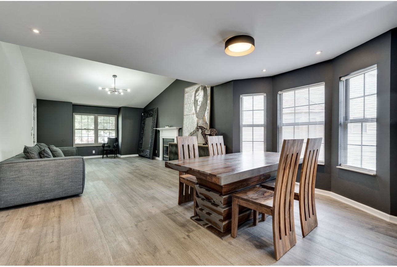 515 Upsall Drive Antioch, TN 37013 - Photo 9 of 31 a dining room with furniture and window