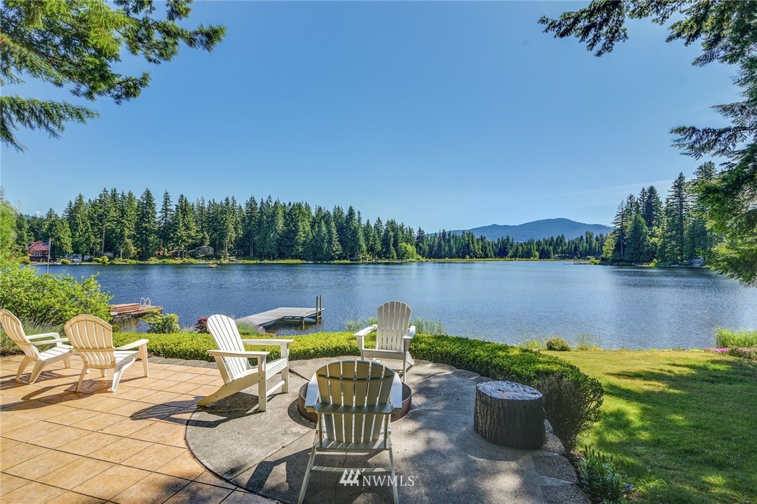 7319 Lake Alice Road Southeast Fall City, WA 98024 - Photo 1 of 32 Gallery Image 1