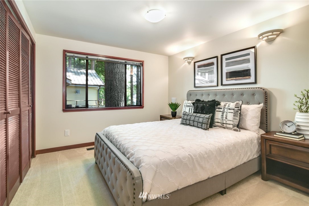 7319 Lake Alice Road Southeast Fall City, WA 98024 - Photo 19 of 32 Gallery Image 19