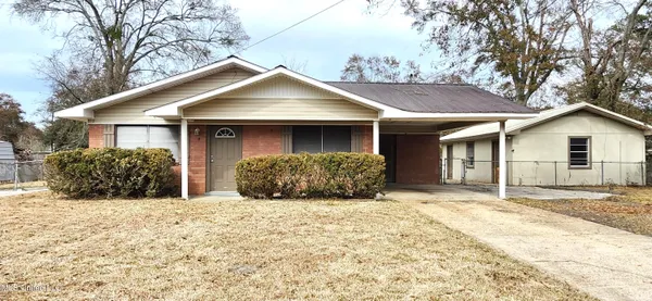 $1,475 | 212 Maple Drive, Ocean Springs, MS 39564