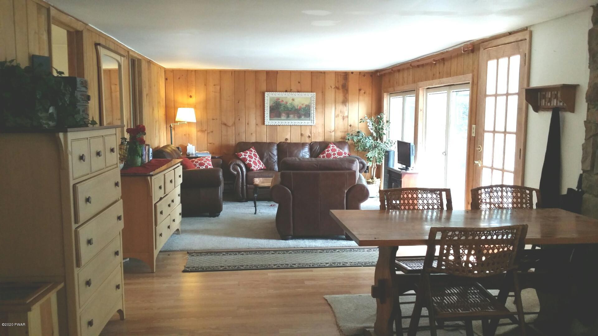 116 Aspen Road Dingmans Ferry, PA 18328 - Photo 26 of 36 116 aspen DR