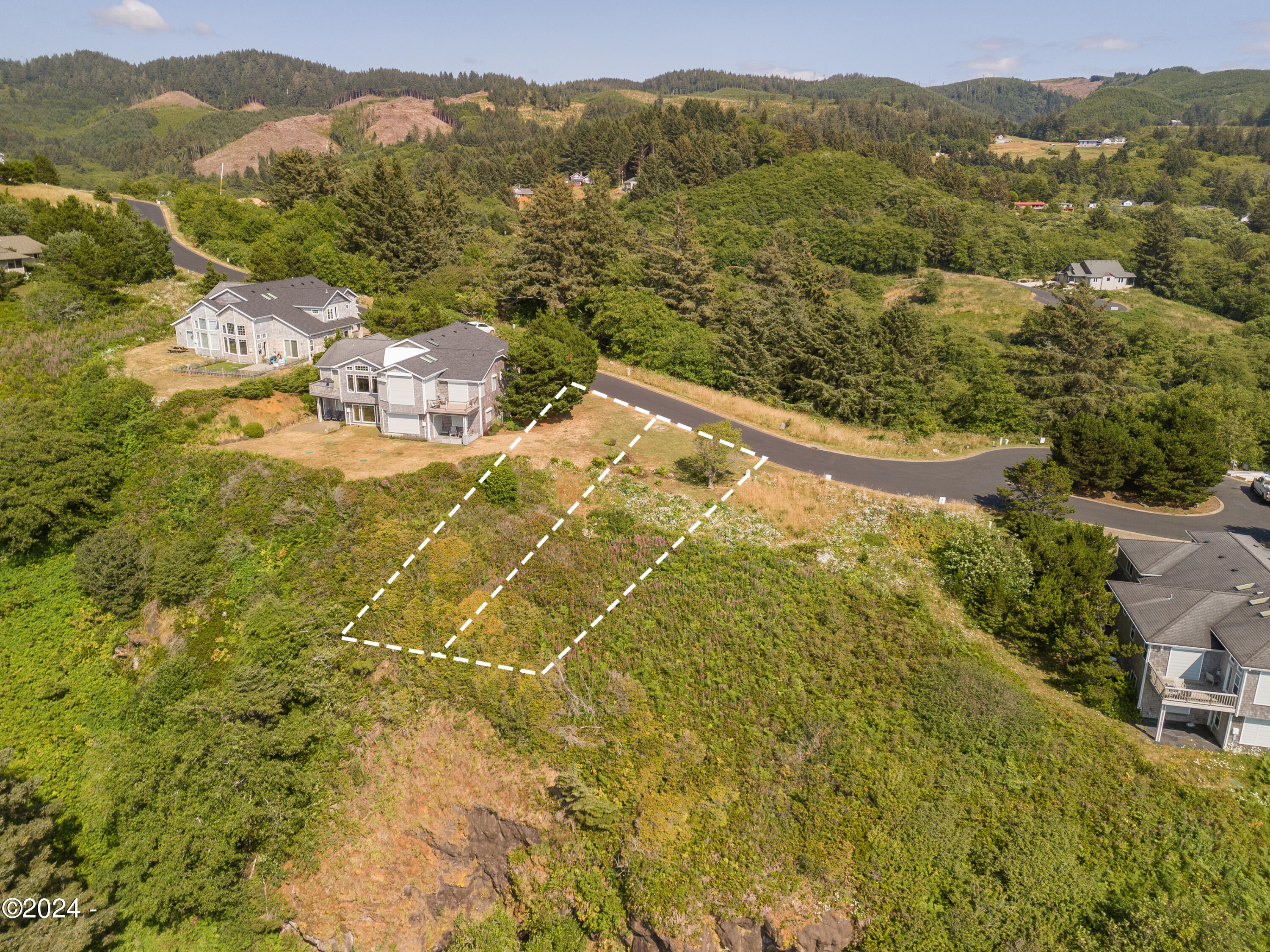 45200 Proposal Point Neskowin, OR 97149 - Photo 9 of 29 9
