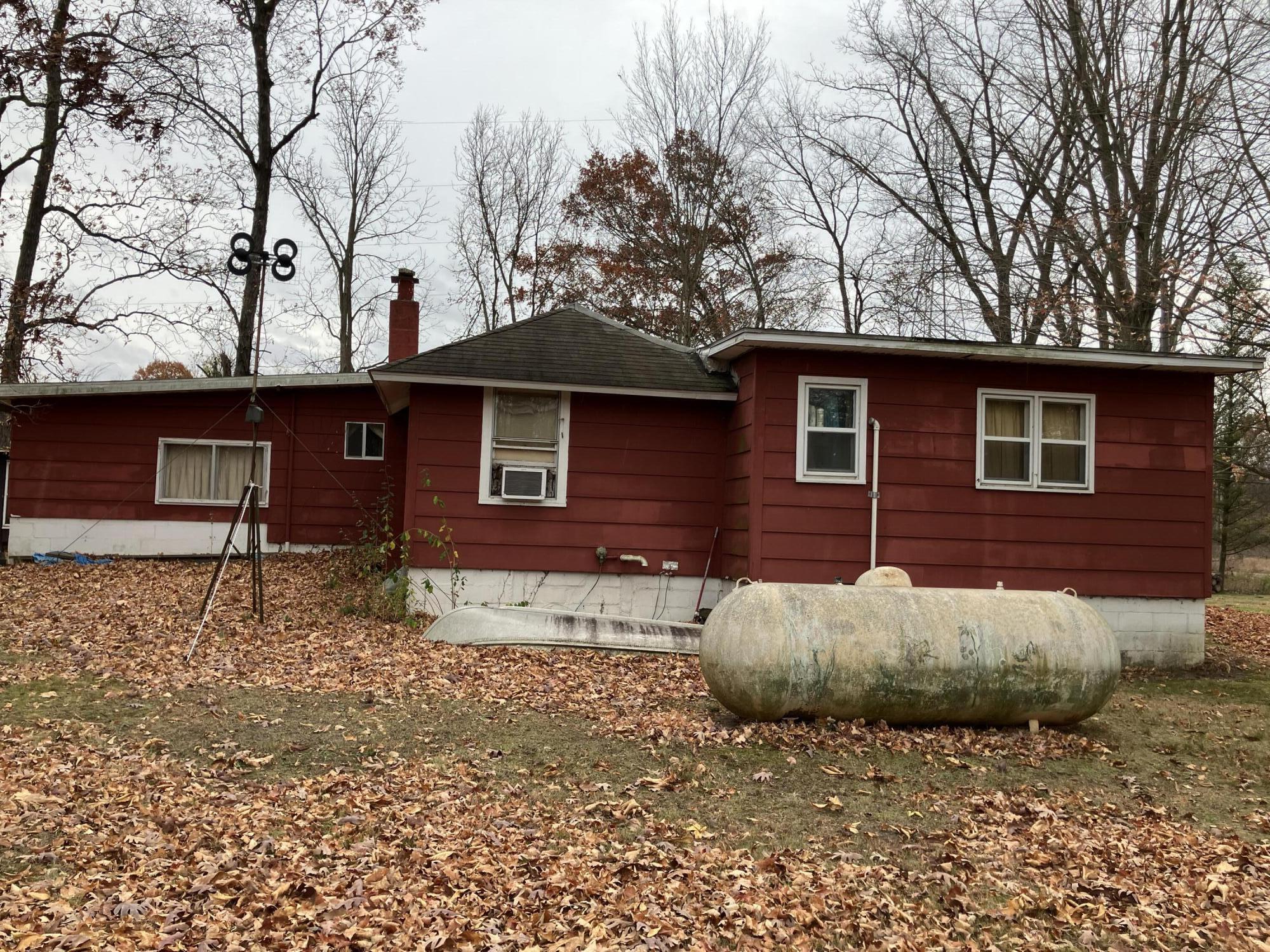 9439 Fay Lake Road Brooklyn, MI 49230 - Photo 2 of 15 IMG_0014