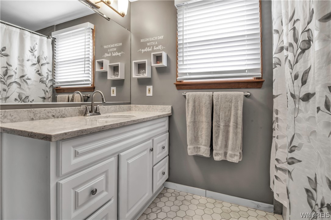 208 Warner Road Lancaster, NY 14086 - Photo 19 of 31