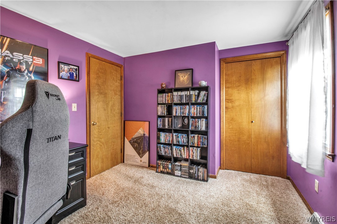 208 Warner Road Lancaster, NY 14086 - Photo 23 of 31