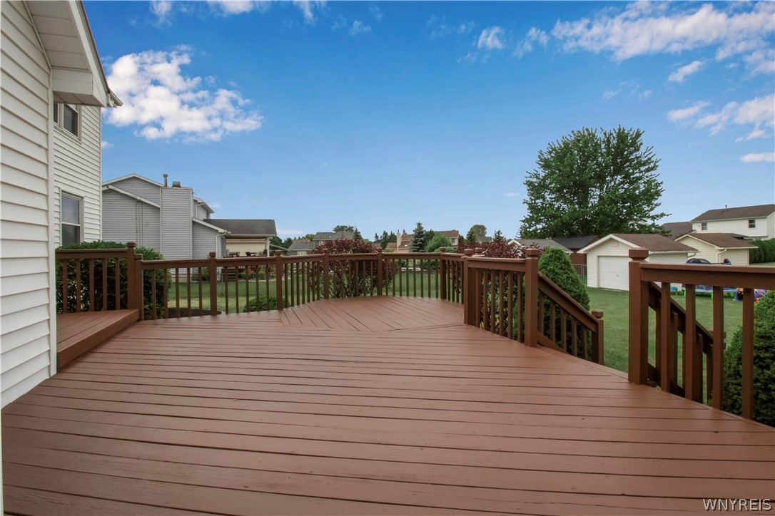 208 Warner Road Lancaster, NY 14086 - Photo 27 of 31