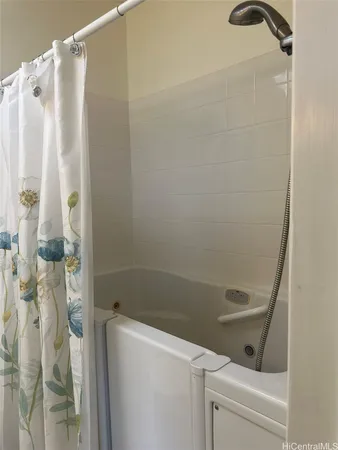 $1,900 | 504 Paopua Place, Kailua, HI 96734