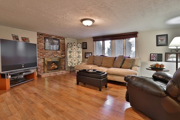 10 Beaver Road Reading, MA 01867 - Photo 24 of 30 Gallery Image 24