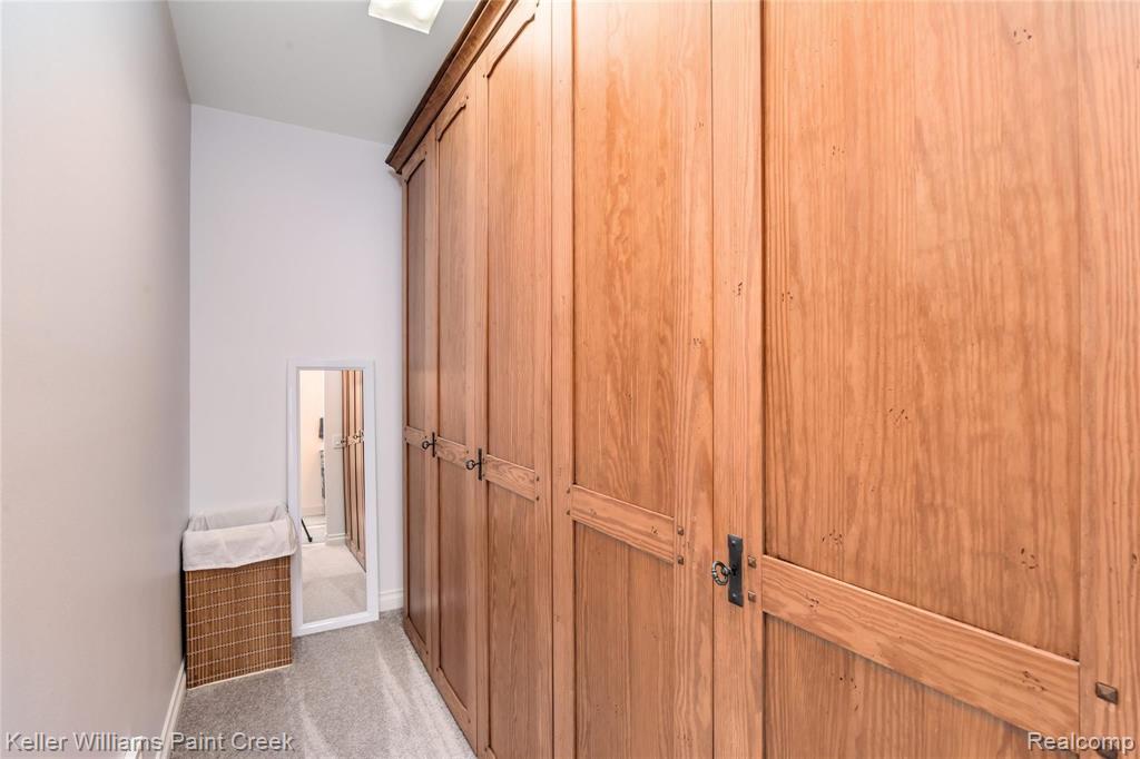 132 Saxon Court Rochester Hills, MI 48307 - Photo 22 of 45