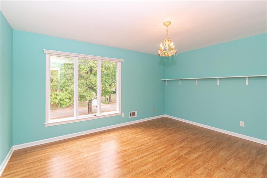 8739 Staghorn Road Indianapolis, IN 46260 - Photo 19 of 23 Gallery Image 19