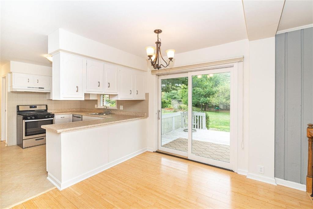 8739 Staghorn Road Indianapolis, IN 46260 - Photo 8 of 23 Gallery Image 8