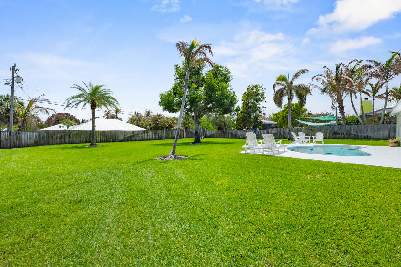 5064 Southeast Horseshoe Point Road Stuart, FL 34997 - Photo 27 of 38 5064 SE Horseshoe Pt-035