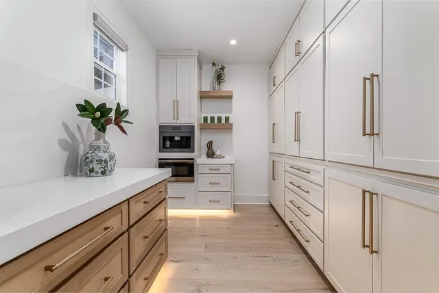 $2,495,950 | 23054 Mc Louth Road, Tonganoxie, KS 66086