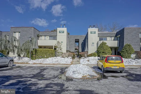 $228,000 | 25 South Church Road, Unit 128, Maple Shade, NJ 08052