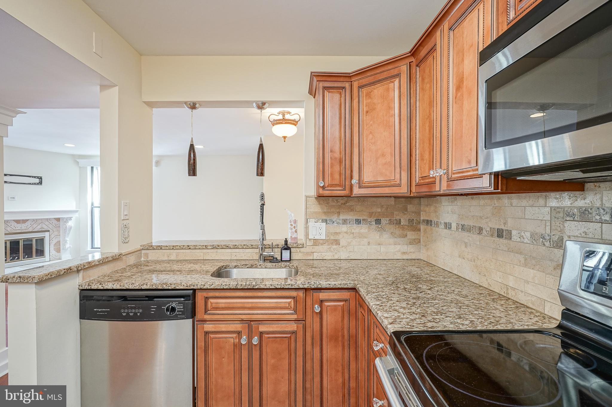 25 South Church Road, Unit 128 Maple Shade, NJ 08052 - Photo 12 of 25