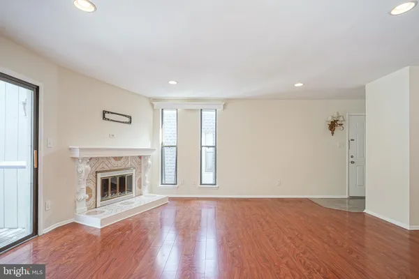 $228,000 | 25 South Church Road, Unit 128, Maple Shade, NJ 08052