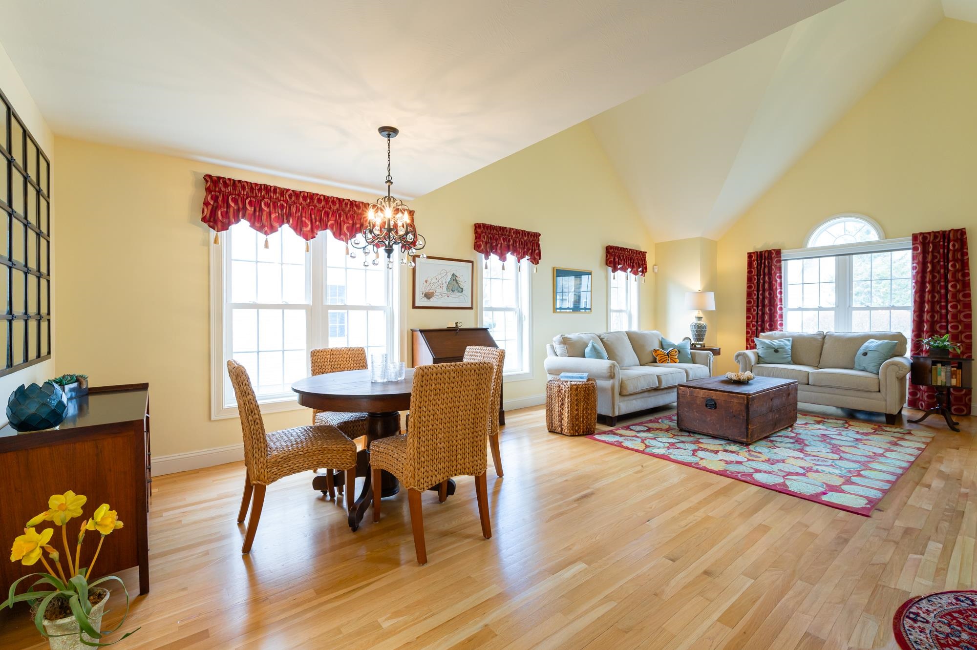 33 Hampton Meadows Hampton, NH 03842 - Photo 9 of 51
