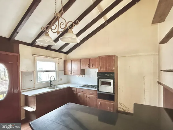 $299,000 | 96 Mac Donald Avenue, Milmay, NJ 08340
