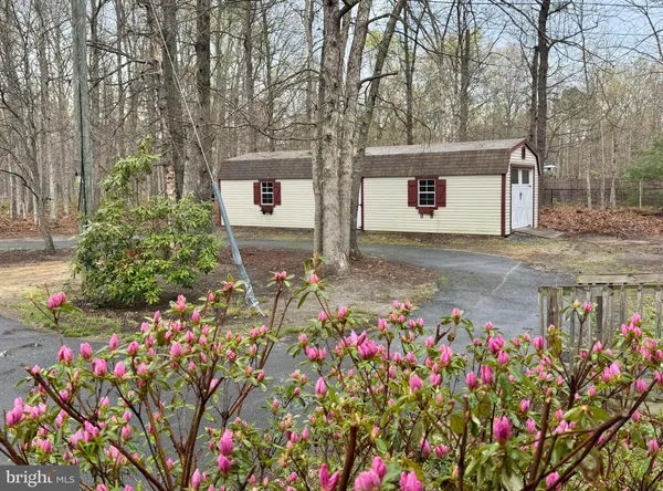 $299,000 | 96 Mac Donald Avenue, Milmay, NJ 08340