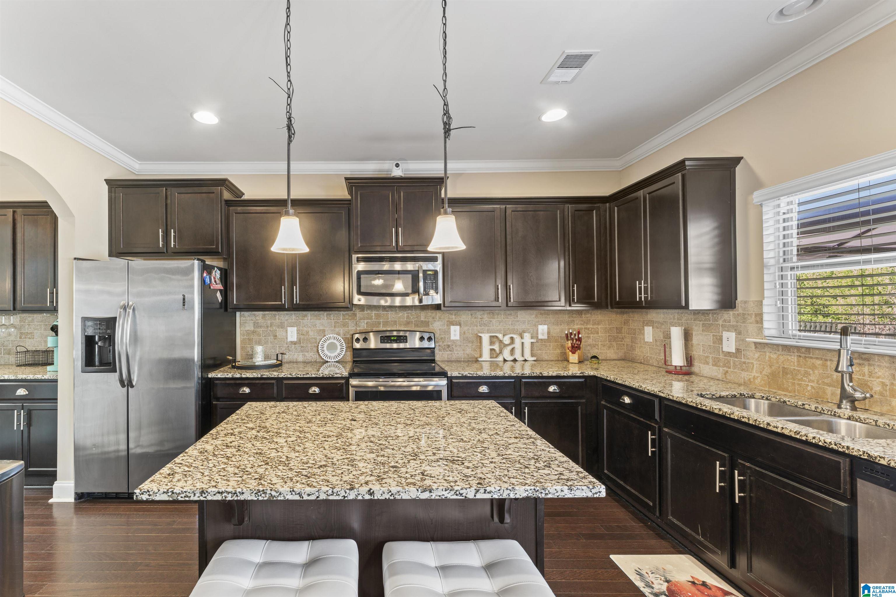 1057 Seminole Place Calera, AL 35040 - Photo 13 of 59