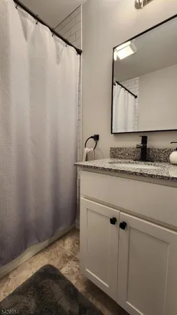 $2,700 | 4 Joseph Drive, Newton, NJ 07860