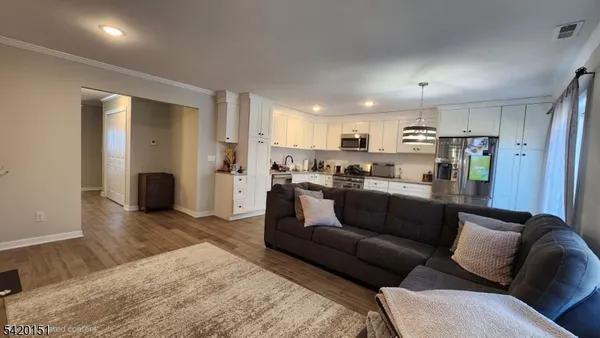 $2,700 | 4 Joseph Drive, Newton, NJ 07860