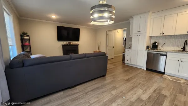 $2,700 | 4 Joseph Drive, Newton, NJ 07860