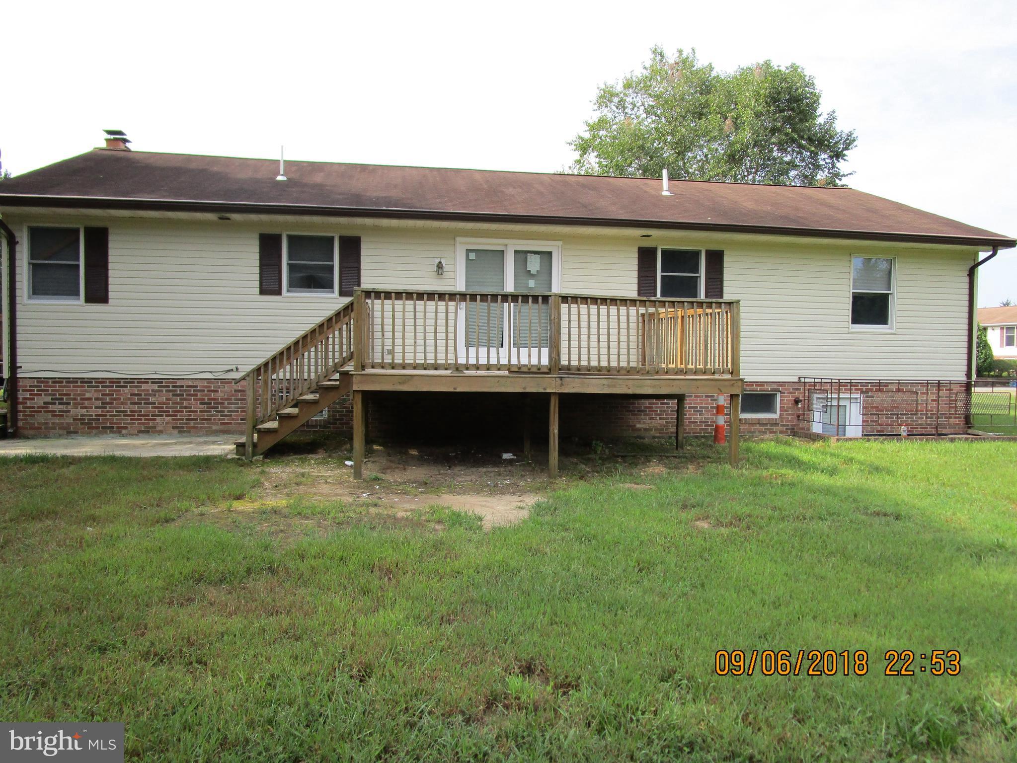 9800 Dyson Road Brandywine, MD 20613 - Photo 4 of 17 Exterior (Rear)