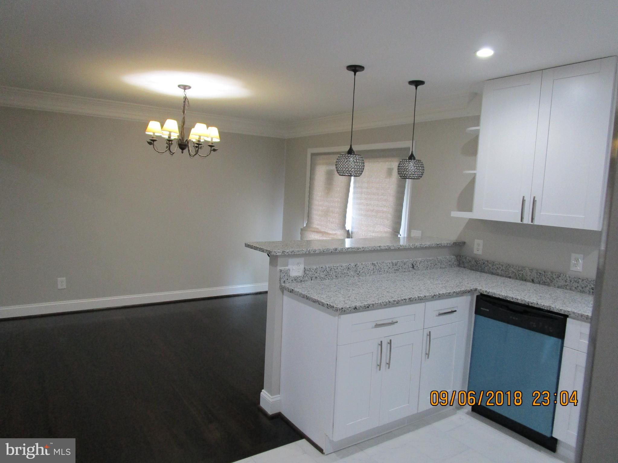 9800 Dyson Road Brandywine, MD 20613 - Photo 10 of 17 Dining area