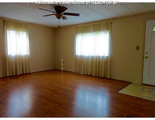 1245 Vorpe Road St. Albans, WV 25177 - Photo 3 of 16 Living Room. Beautiful Floors