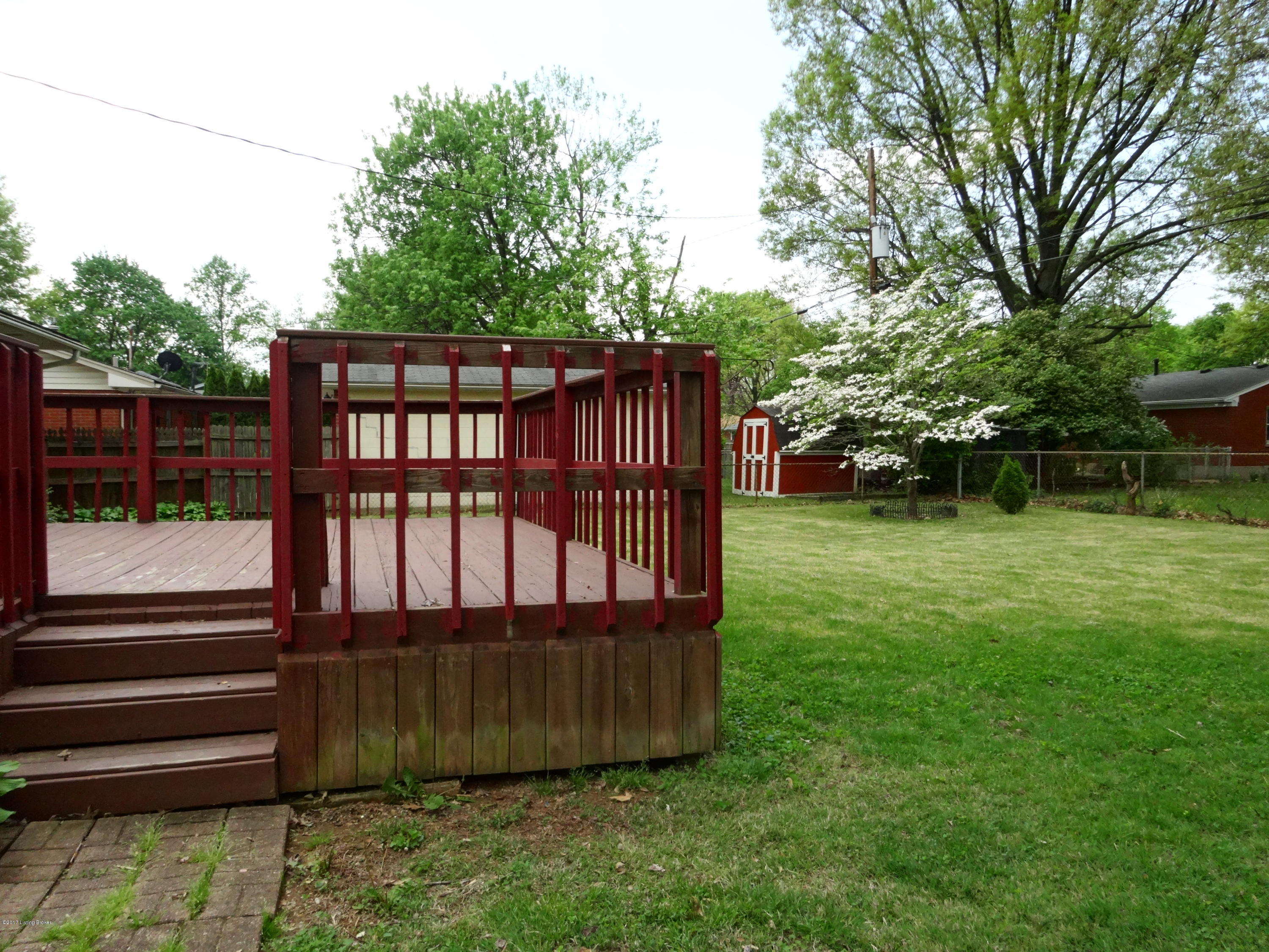3023 Nepperhan Road Louisville, KY 40220 - Photo 29 of 41 DECK