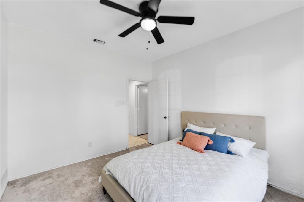 2408 Castle Street Irving, TX 75038 - Photo 27 of 33