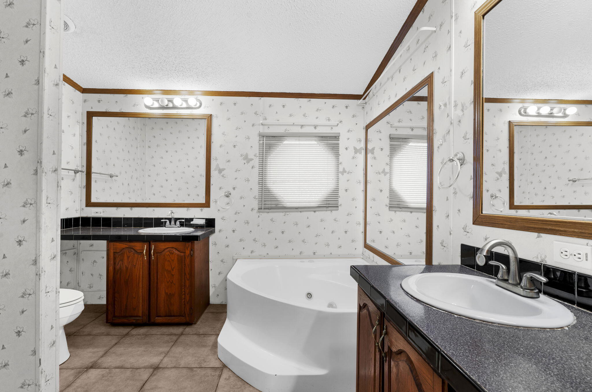 204 Dunmeyer Hill Road Summerville, SC 29485 - Photo 20 of 35 16-web-or-mls-DSC07377