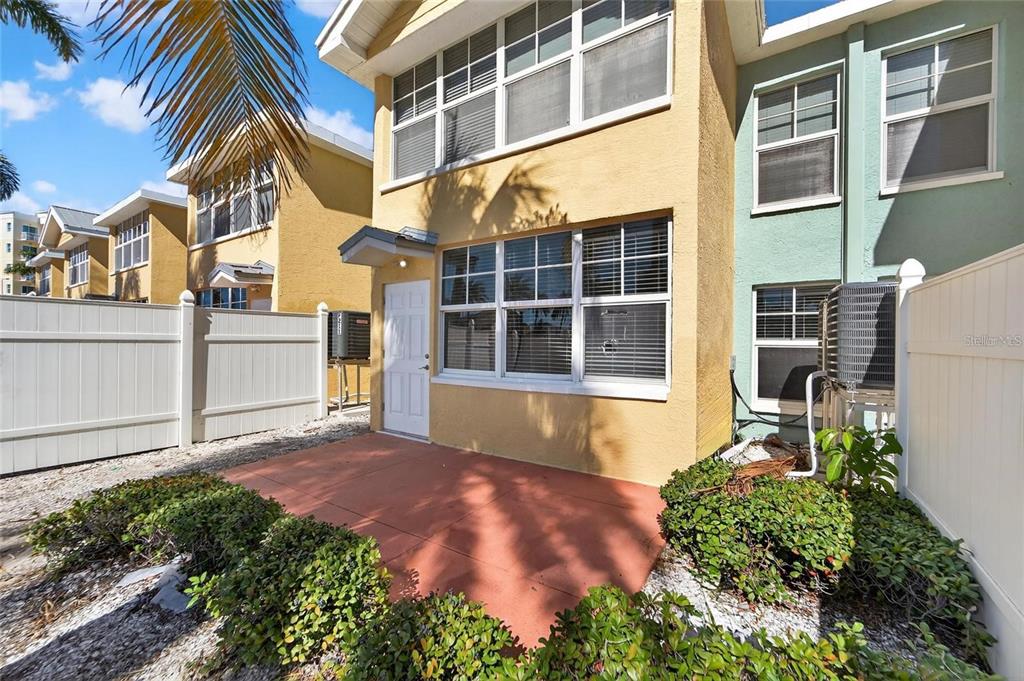 19417 Gulf Boulevard, Unit F110 Indian Rocks Beach, FL 33785 - Photo 26 of 94