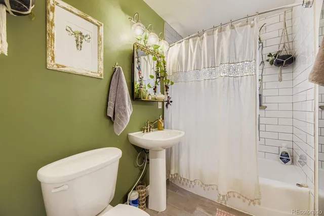 $400,000 | 2535 South Hazel Court, Denver, CO 80219