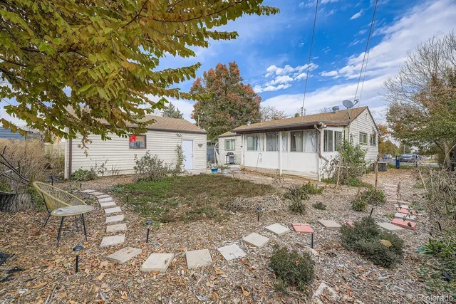 $400,000 | 2535 South Hazel Court, Denver, CO 80219