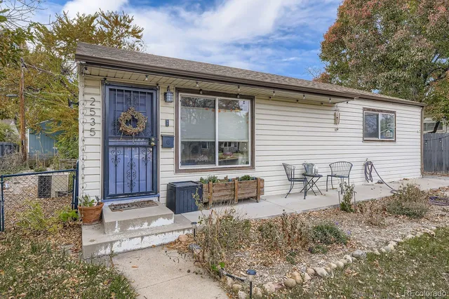 $400,000 | 2535 South Hazel Court, Denver, CO 80219