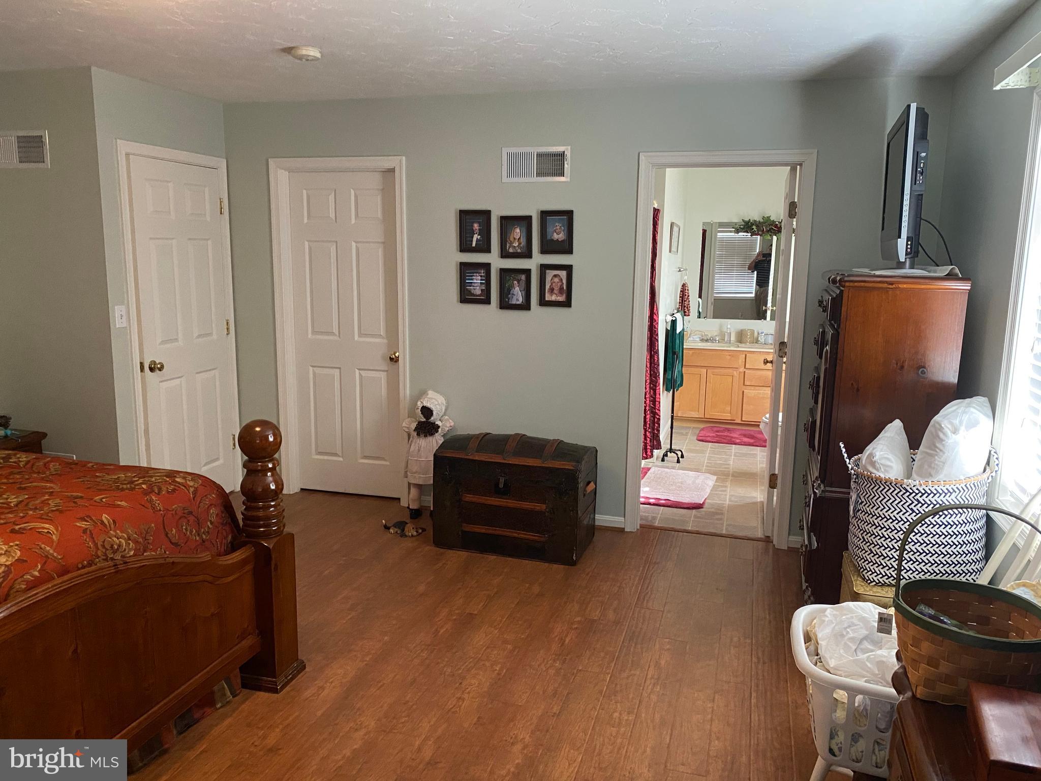 6414 Shutt Road Spring Grove, PA 17362 - Photo 23 of 33