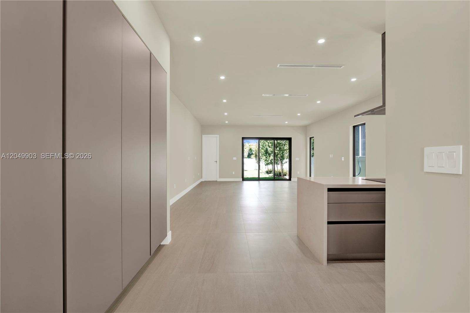 2889 Southwest 35th Avenue, Unit 2889 Miami, FL 33133 - Photo 5 of 56