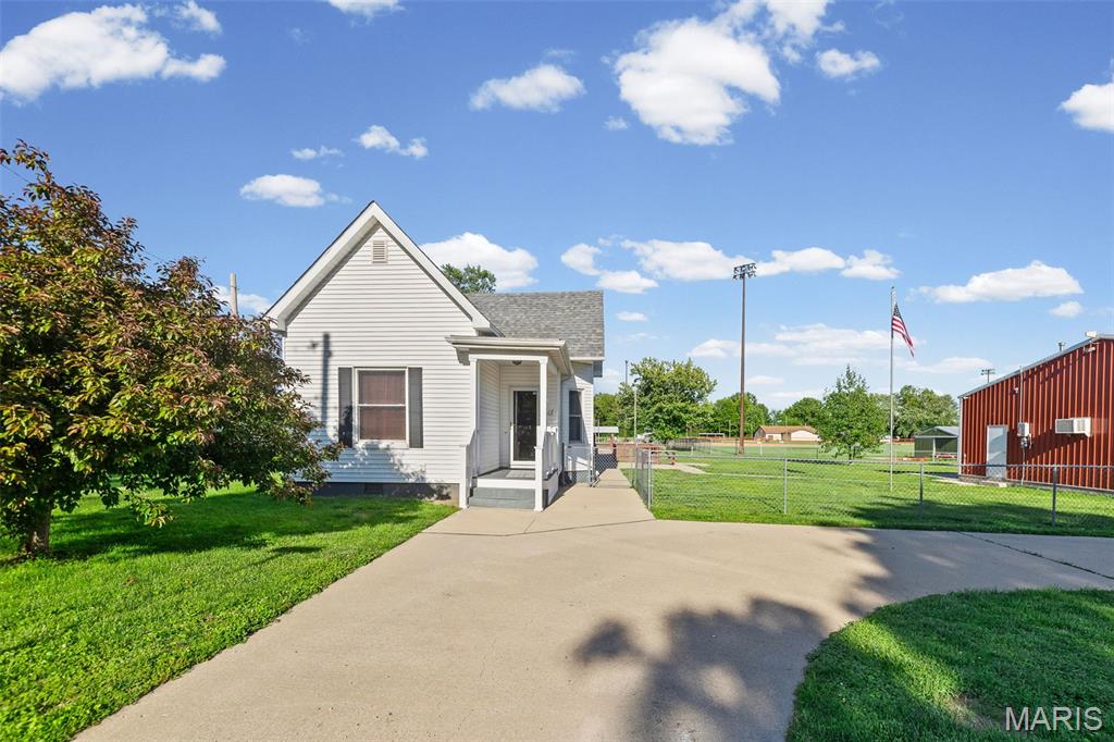 116 South 6th Street New Douglas, IL 62074 - Photo 31 of 45