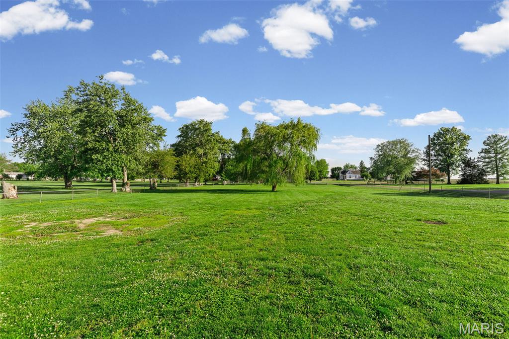 116 South 6th Street New Douglas, IL 62074 - Photo 36 of 45