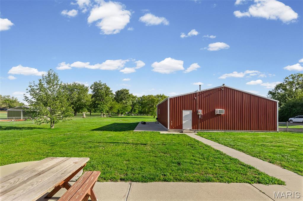 116 South 6th Street New Douglas, IL 62074 - Photo 40 of 45