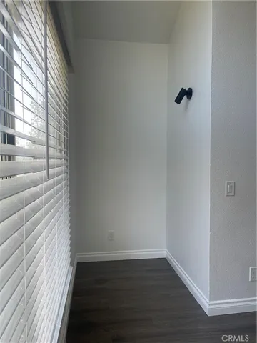 $519,000 | 5515 Canoga Avenue, Unit 321, Woodland Hills, CA 91367