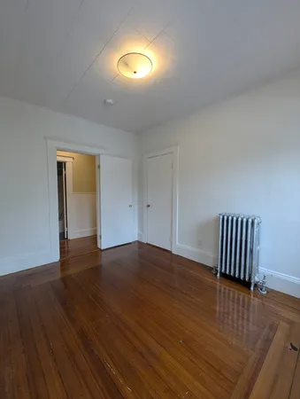 $2,900 | 22 Auburn Street, Unit 2, Malden, MA 02148