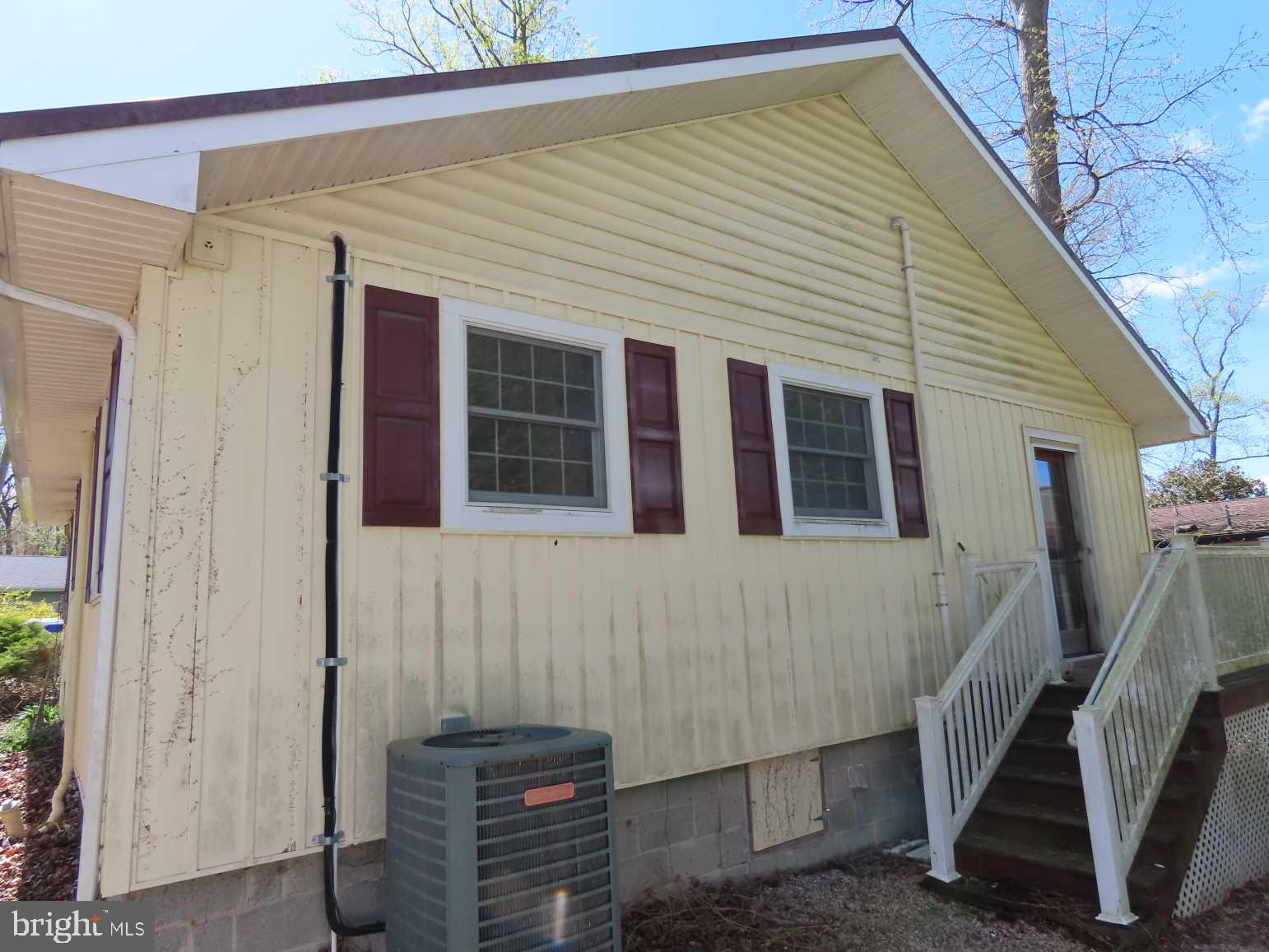 75 Elkside Road Elkton, MD 21921 - Photo 10 of 10 a backyard of a house