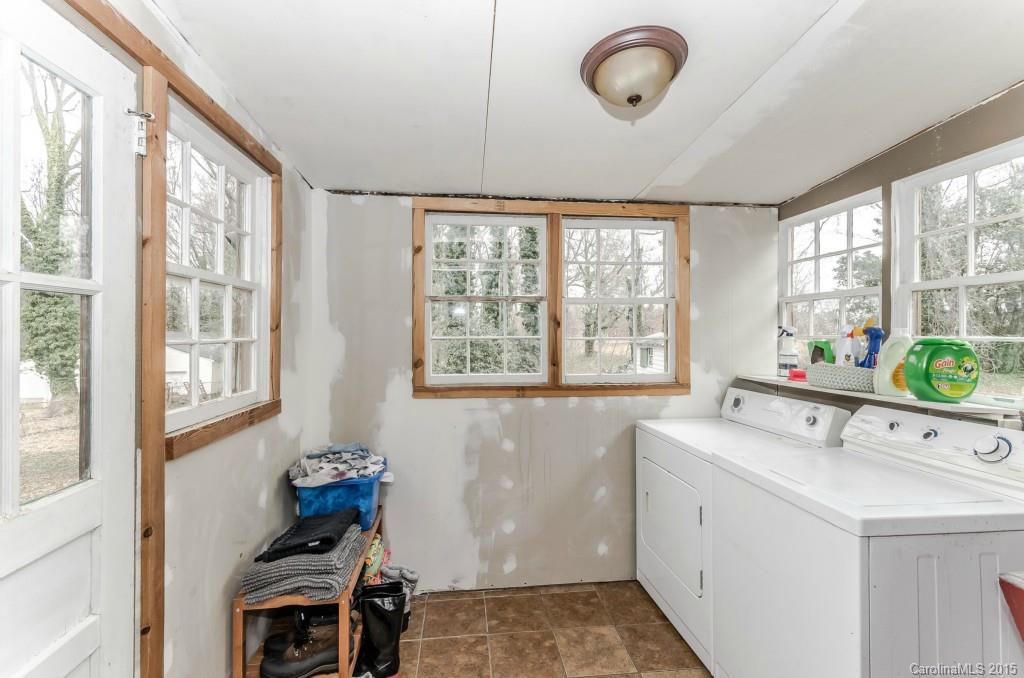 7114 Tuckaseegee Road Charlotte, NC 28214 - Photo 22 of 24 Gallery Image 22